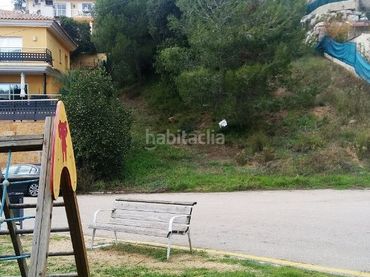 Terreno residencial en venta en Carrer Tulipa 732