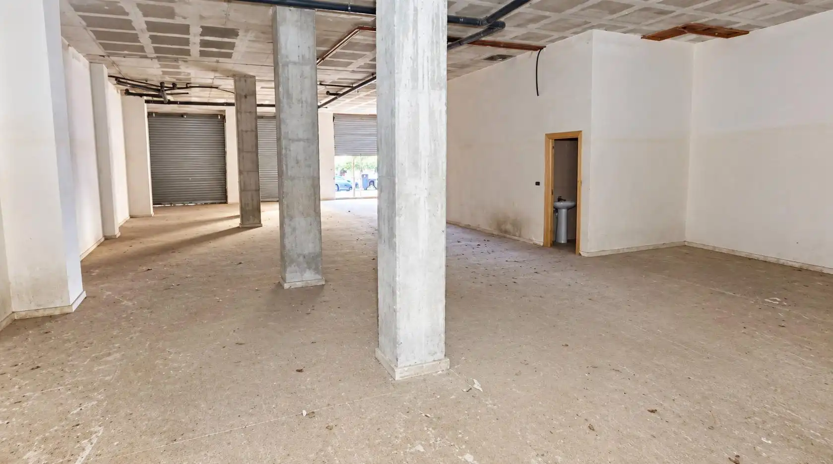 Local comercial en venda a Calle Pintor Pastor Calpena 16, imagen 2