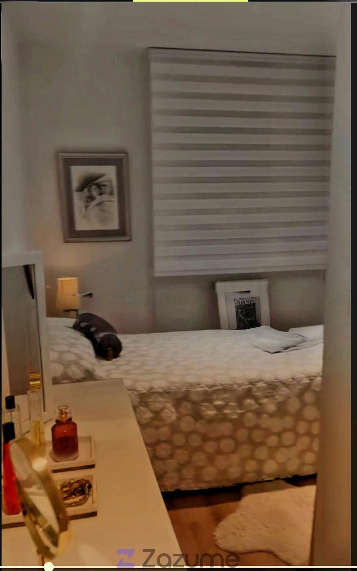 Dormitori de Apartament de lloguer en Bilbao  amb Calefacció, Terrassa i Moblat