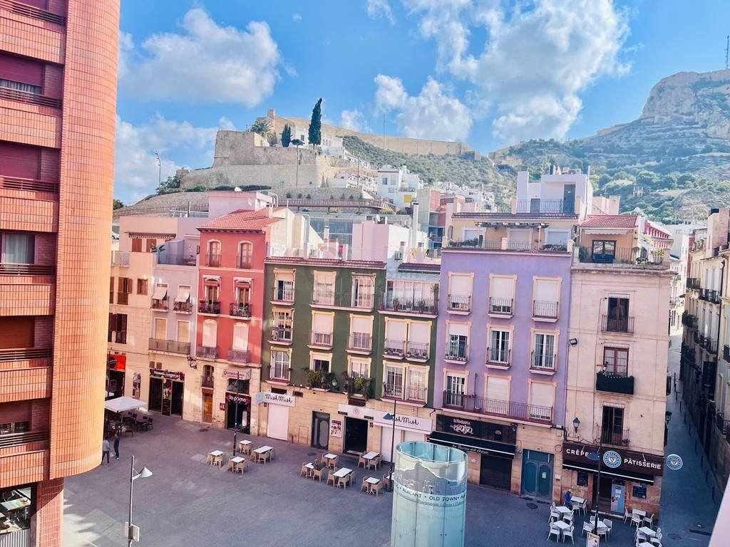Piso en venta en Calle Rambla Menendez Nuñez, Barrio del Centro
