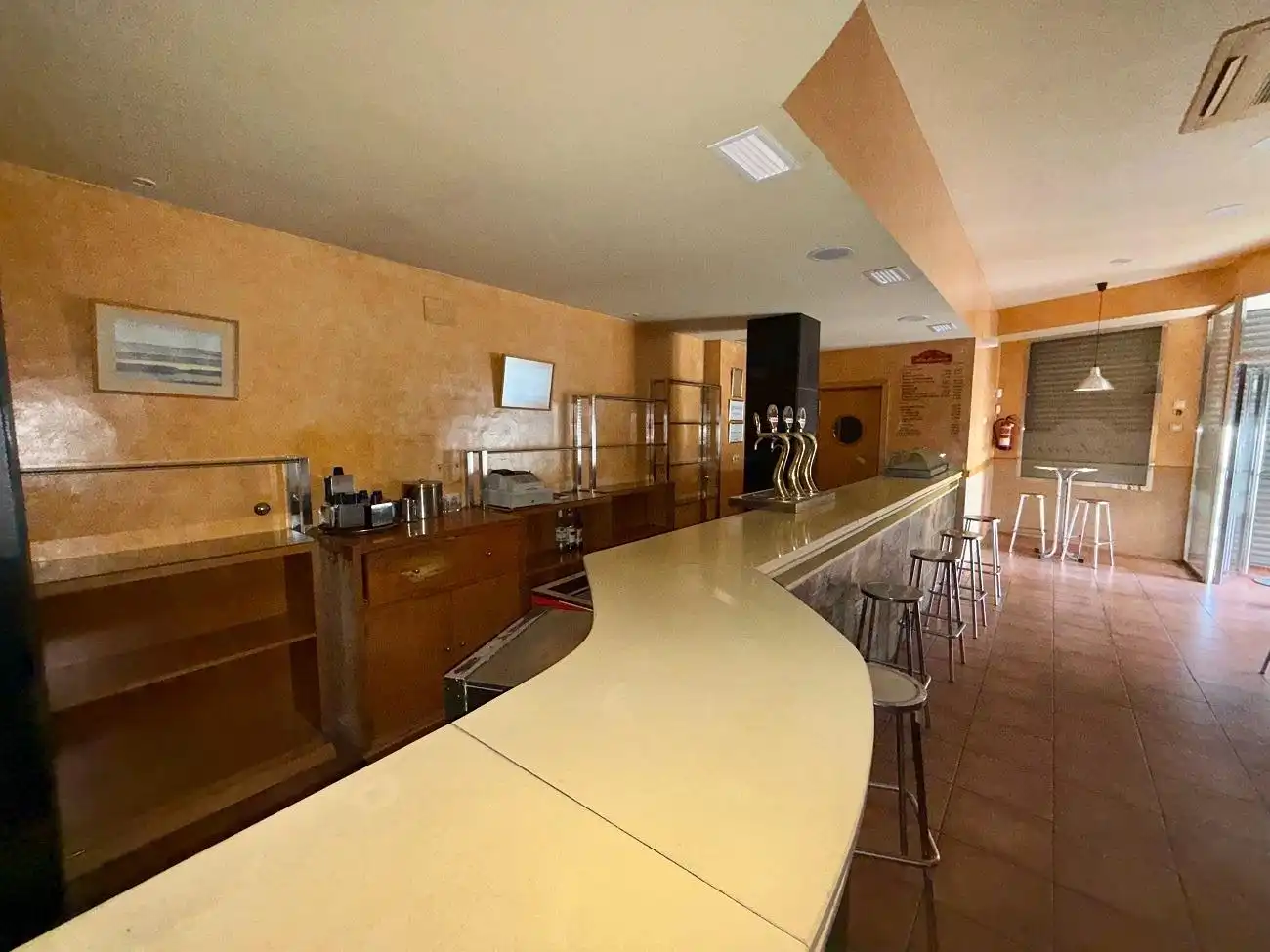 Local comercial en venta en Maria Auxiliadora - Barriada de Llera, imagen 7