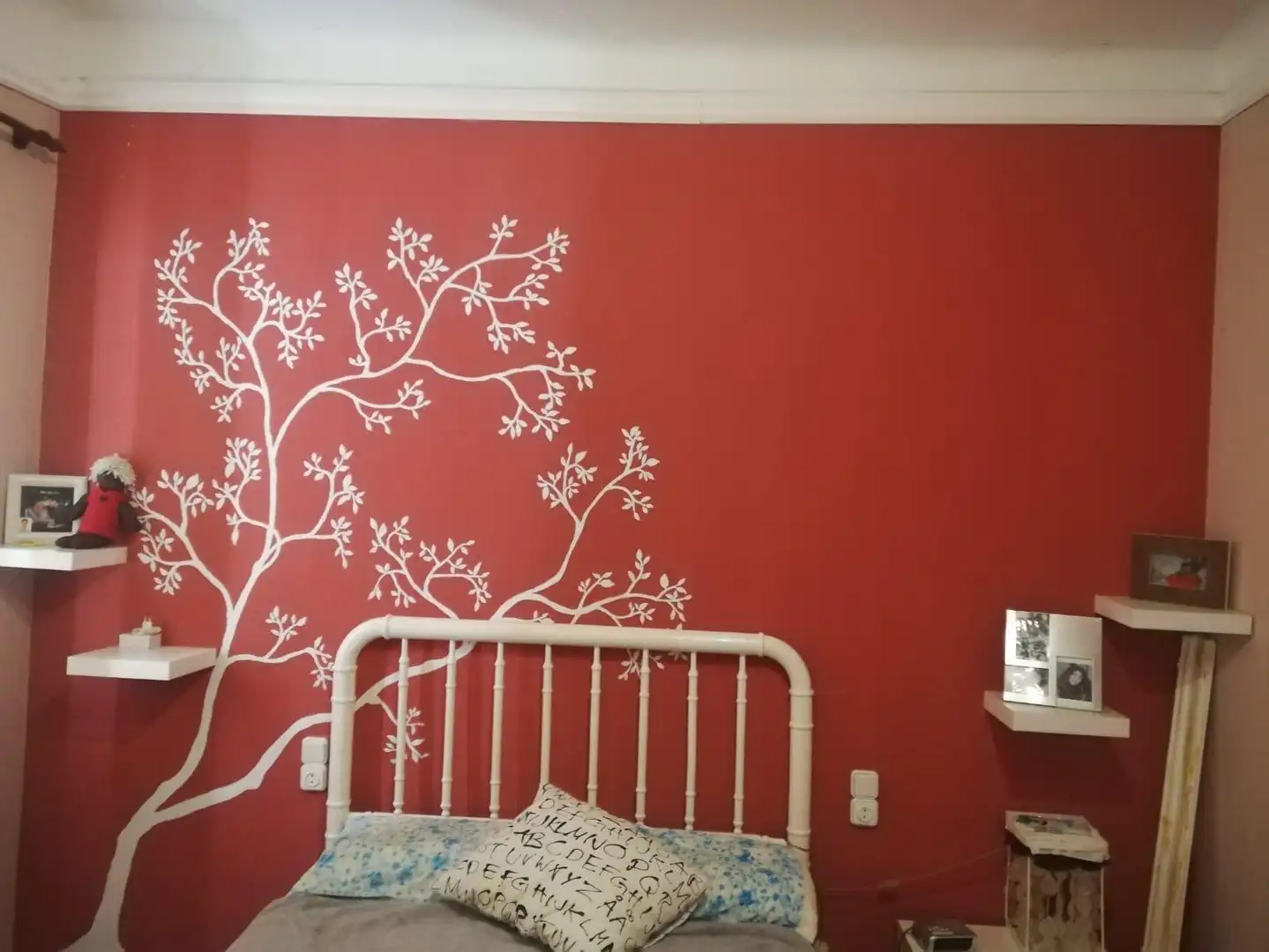 Schlafzimmer von Geschaftsraum zum Verkauf in Flix
