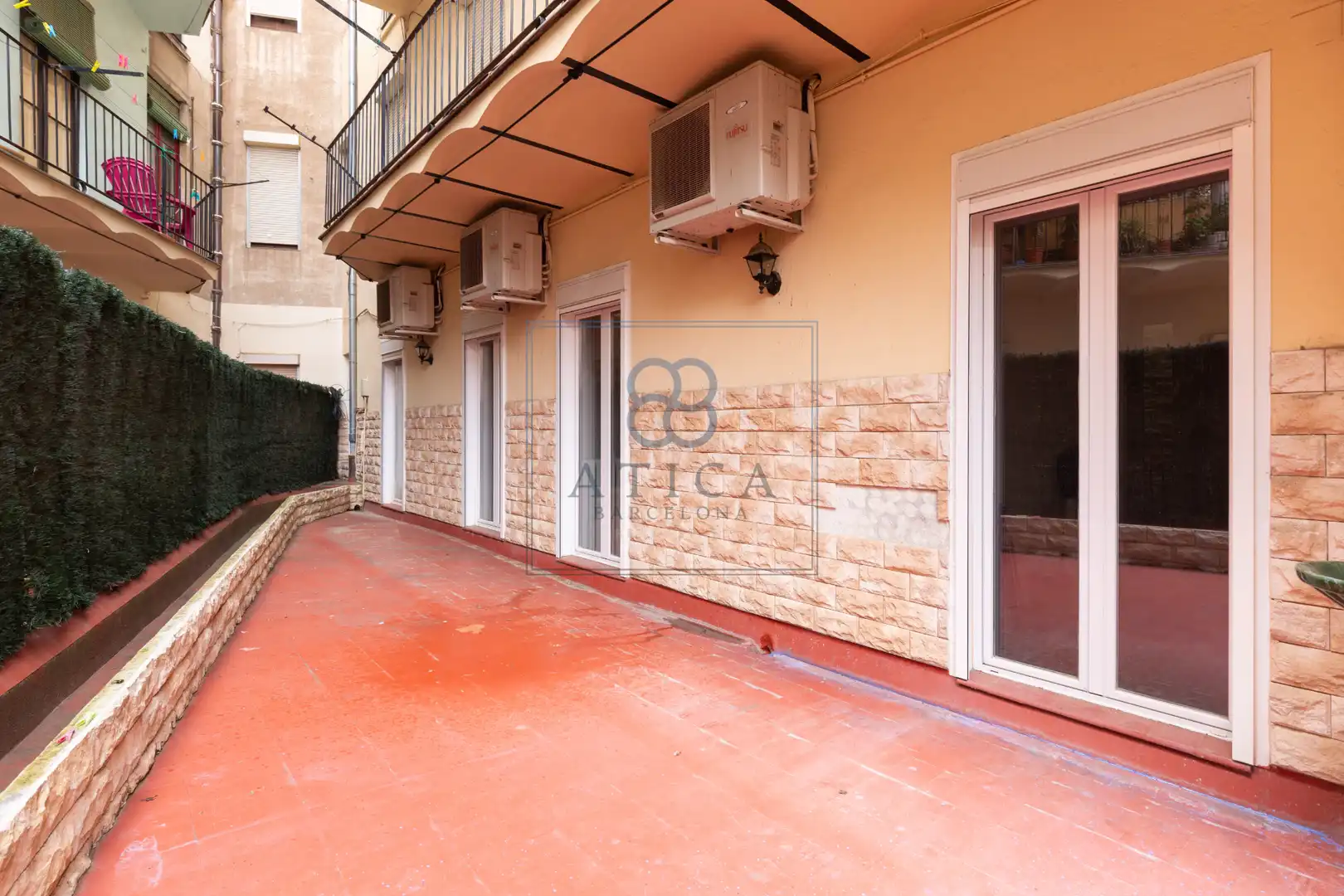 Vista exterior de Piso en venta en Manresa con Aire acondicionado, Calefacción y Terraza