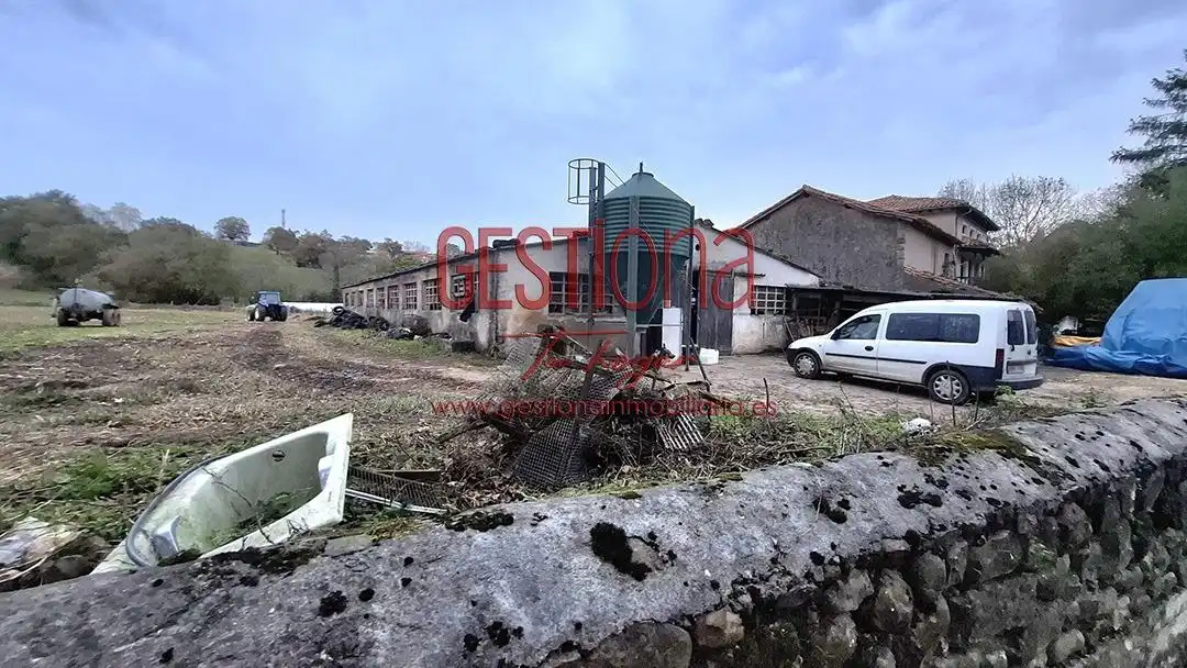 Finca rústica en venta en Riotuerto con Jardín privado y Balcón