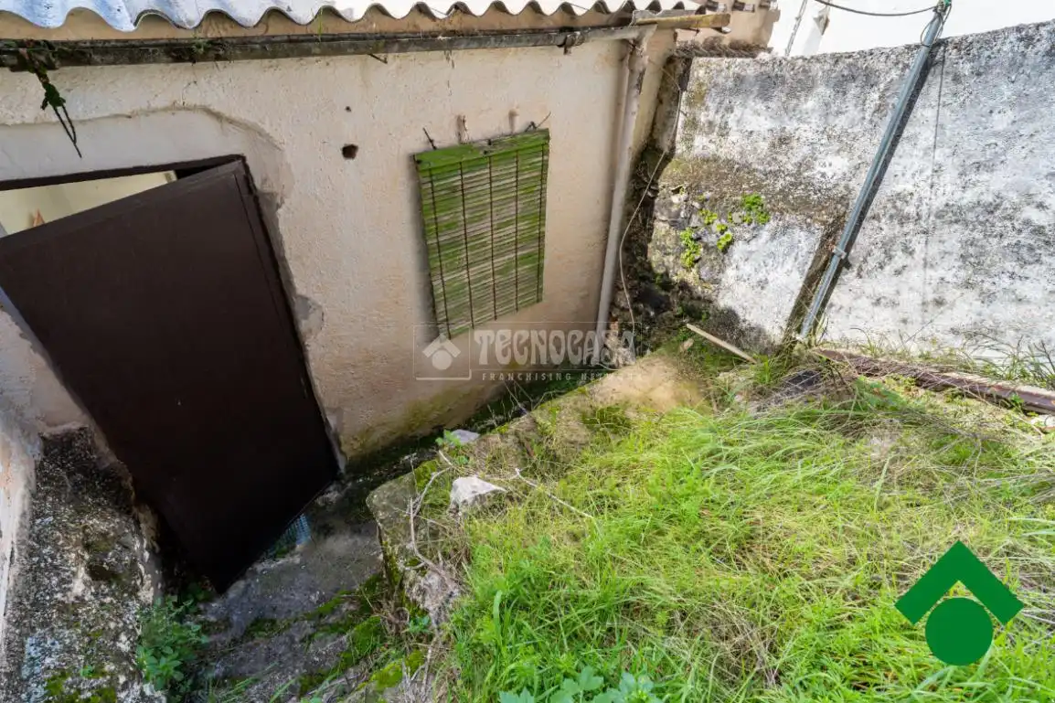 Casa adosada en venta en Íllora