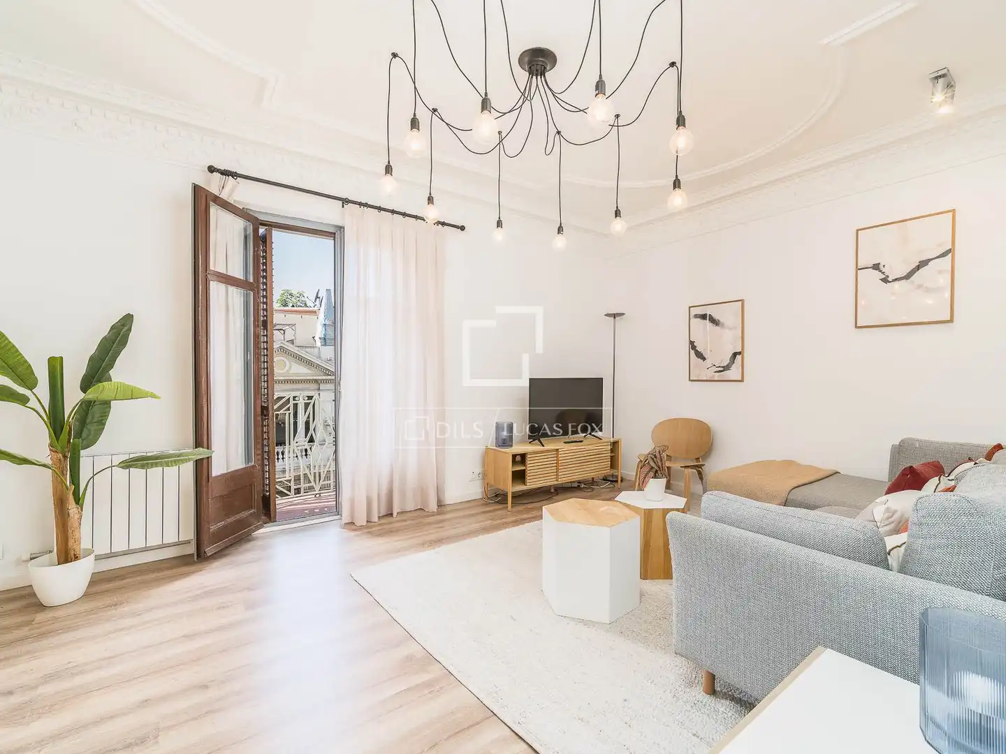 Wohnzimmer von Wohnung zur Miete in Barcelona mit Klimaanlage, Terrasse und Möbliert