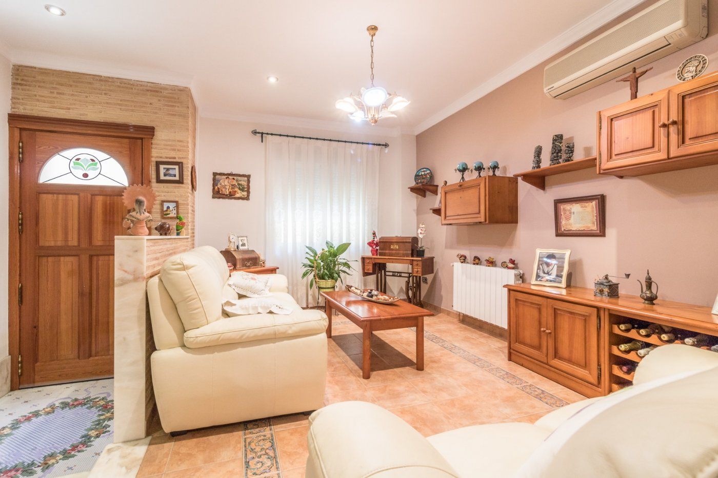 Living room of House or chalet for sale in Carlet  with Air Conditioner, Heating and Private garden