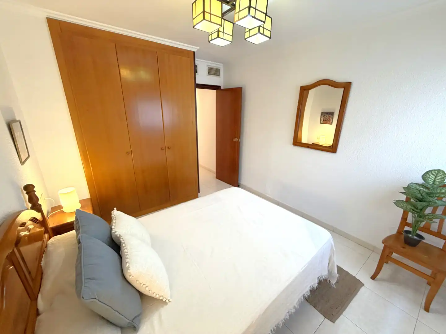 Habitación de Piso de alquiler en Alicante / Alacant con Aire acondicionado, Terraza y Amueblado