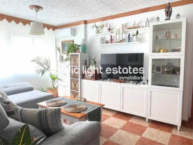 Piso en Venta en Parque Ayala - Jardín de la Abadía - Huelín