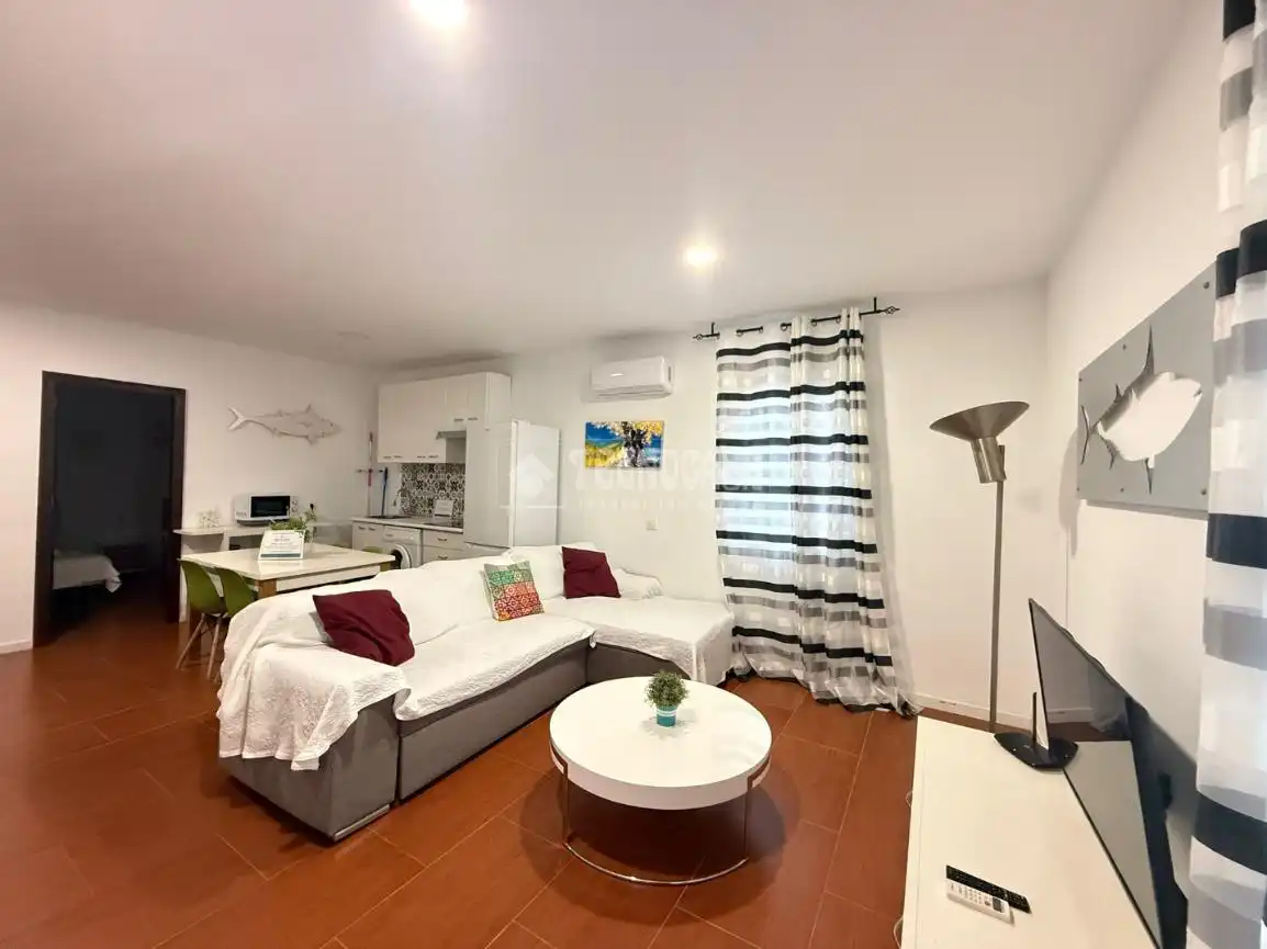 Wohnzimmer von Gebäude zum Verkauf in Barbate