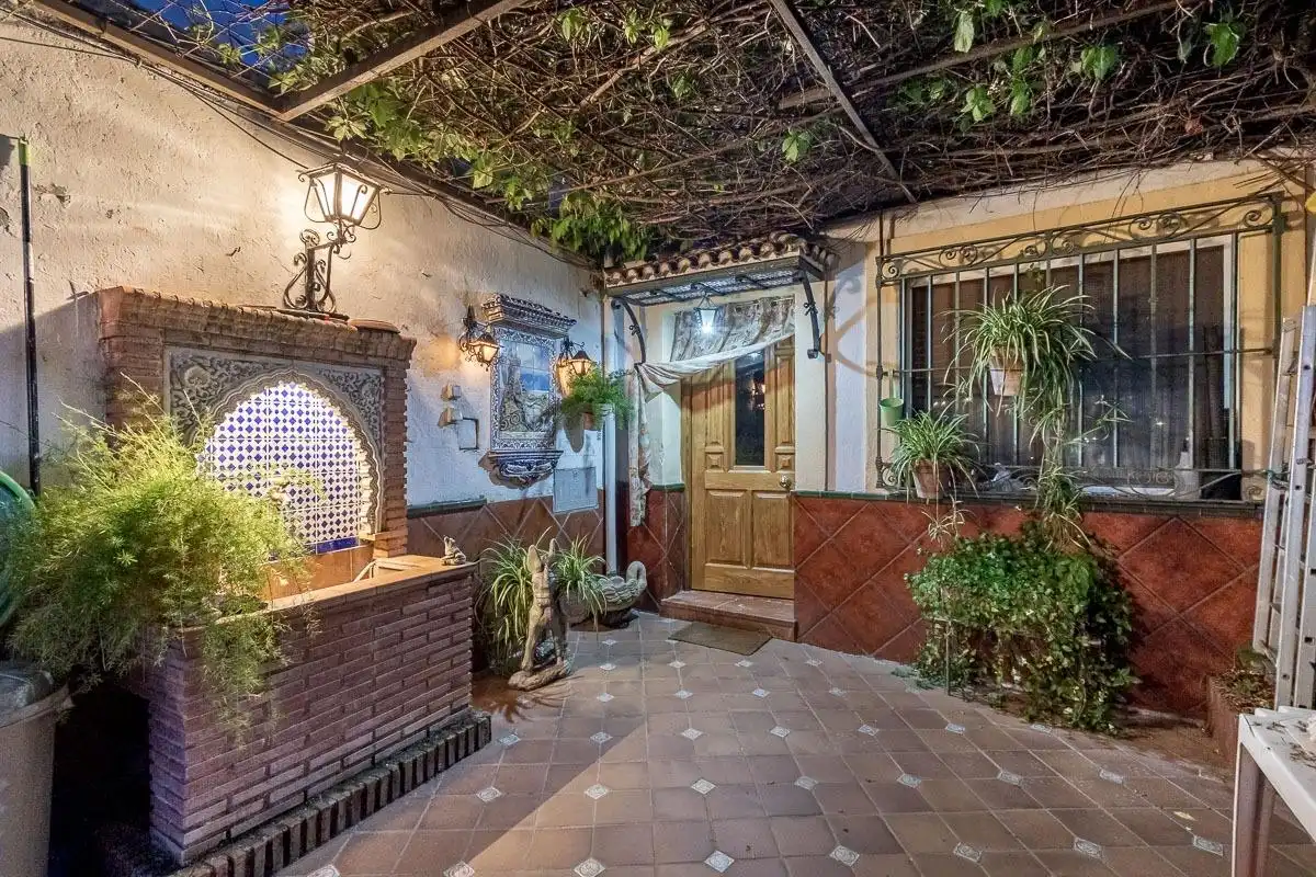 Casa o xalet en venda en Granada amb Terrassa i Balcó