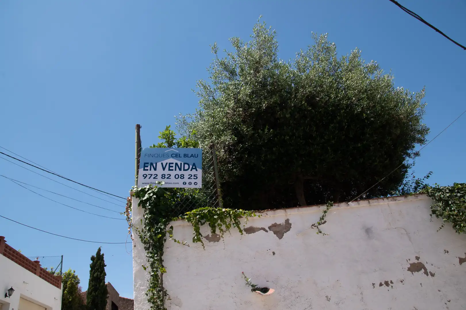 Vista exterior de Casa o xalet en venda en Sant Feliu de Guíxols amb Jardí privat, Terrassa i Traster