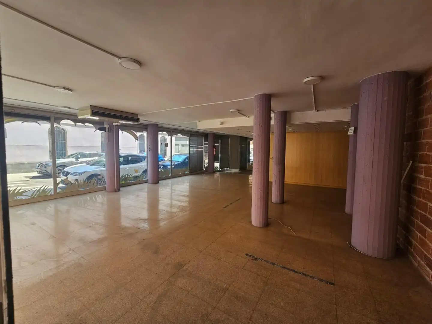 Business premises for sale in Carrer MARTI GRIVE, imagen 13