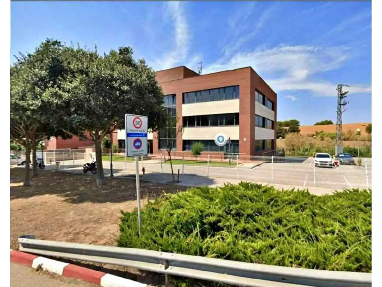 Business premises for sale in Avenida Sentmenat, imagen 3