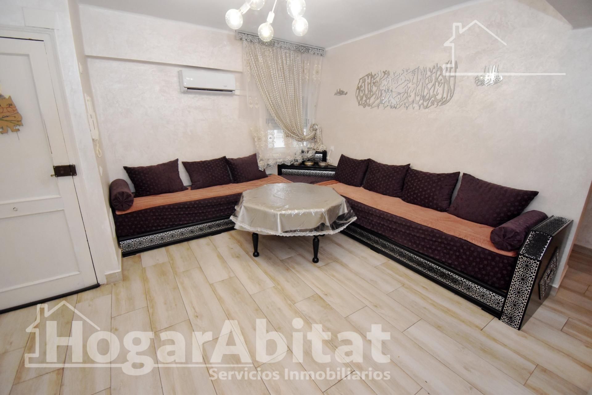 Living room of Flat for sale in Castellón de la Plana / Castelló de la Plana  with Air Conditioner