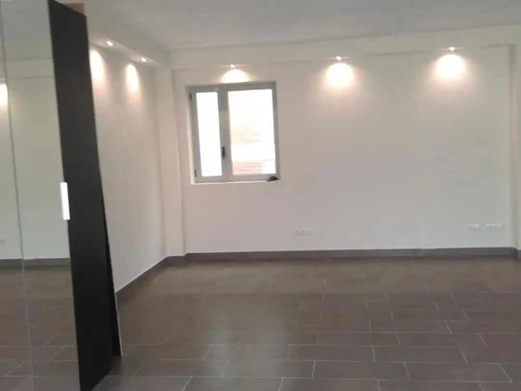 Wohnung mit Aufzug zur Miete in Pere IV 346, imagen 7