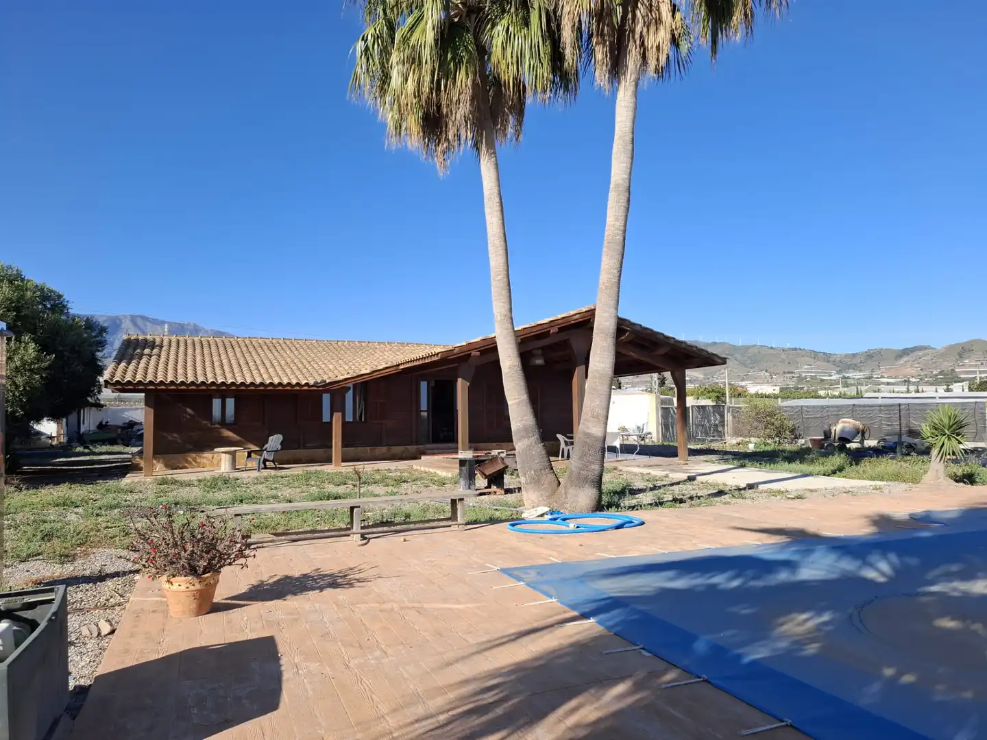 Casa rústica amb piscina en venda a Puntalon P33