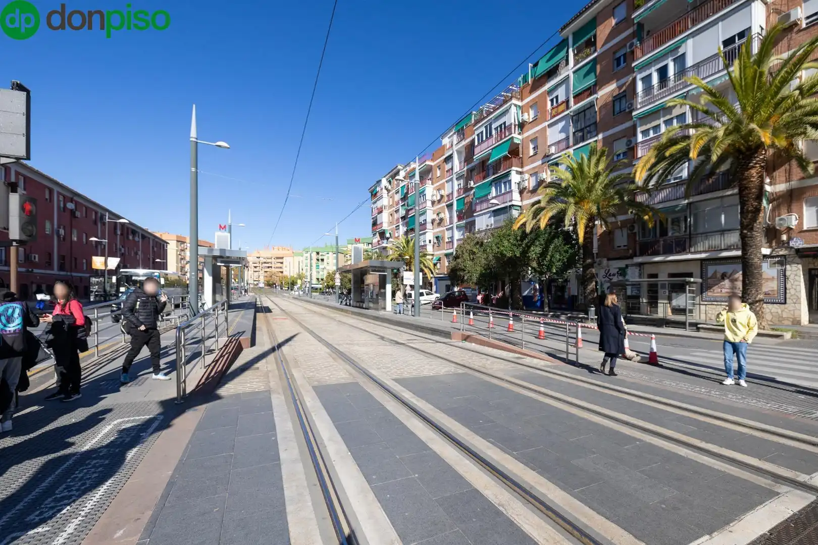 Exterior view of Flat for sale in Granada  with Air Conditioner, Heating and Terrace