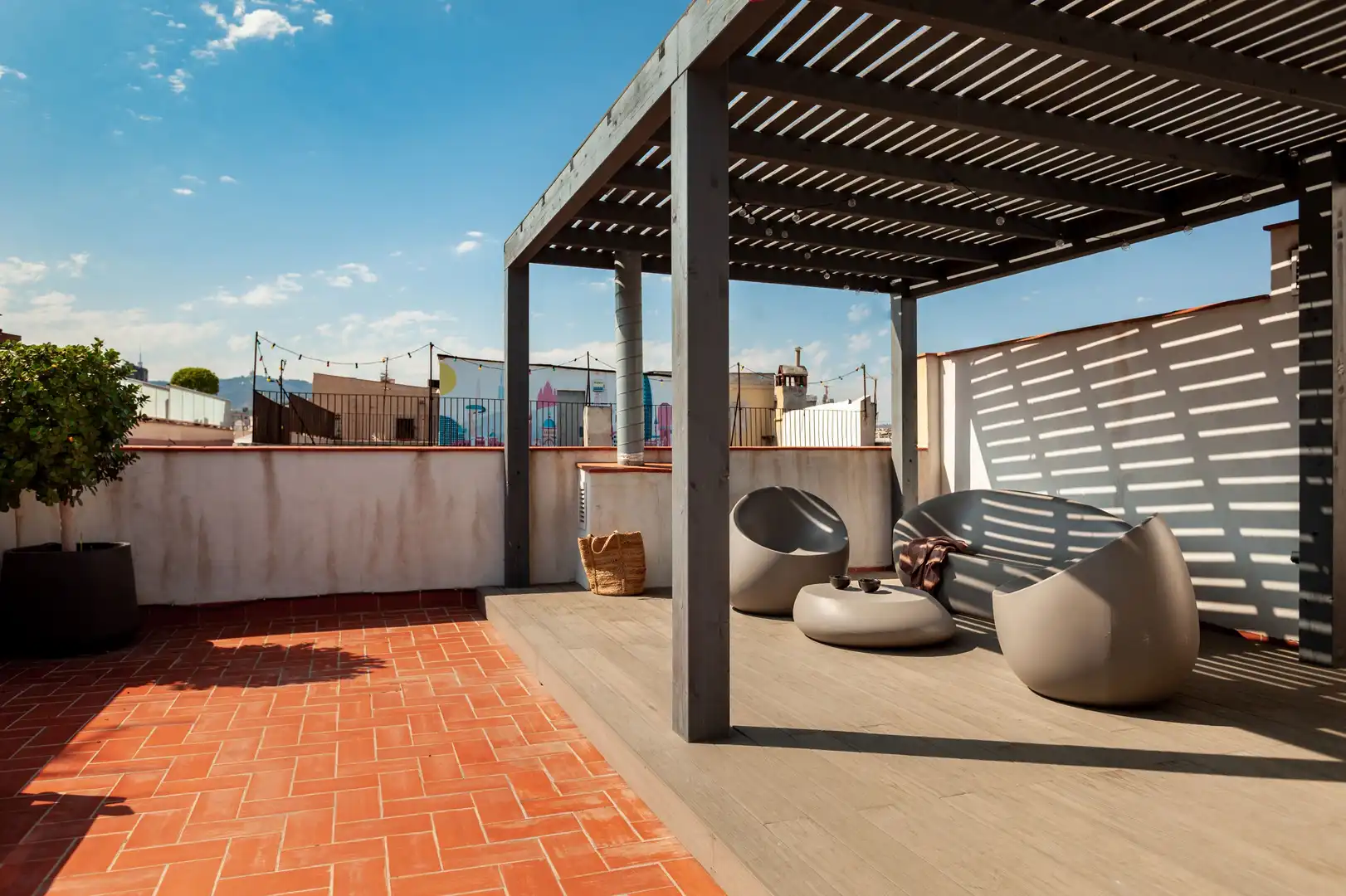 Apartment with lift to rent in Carrer dels Flassaders, imagen 17