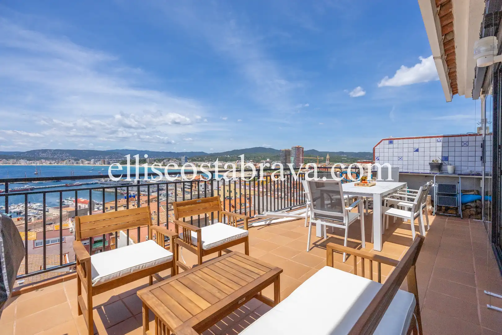 Terraza de Ático en venta en Palamós con Aire acondicionado, Calefacción y Parquet