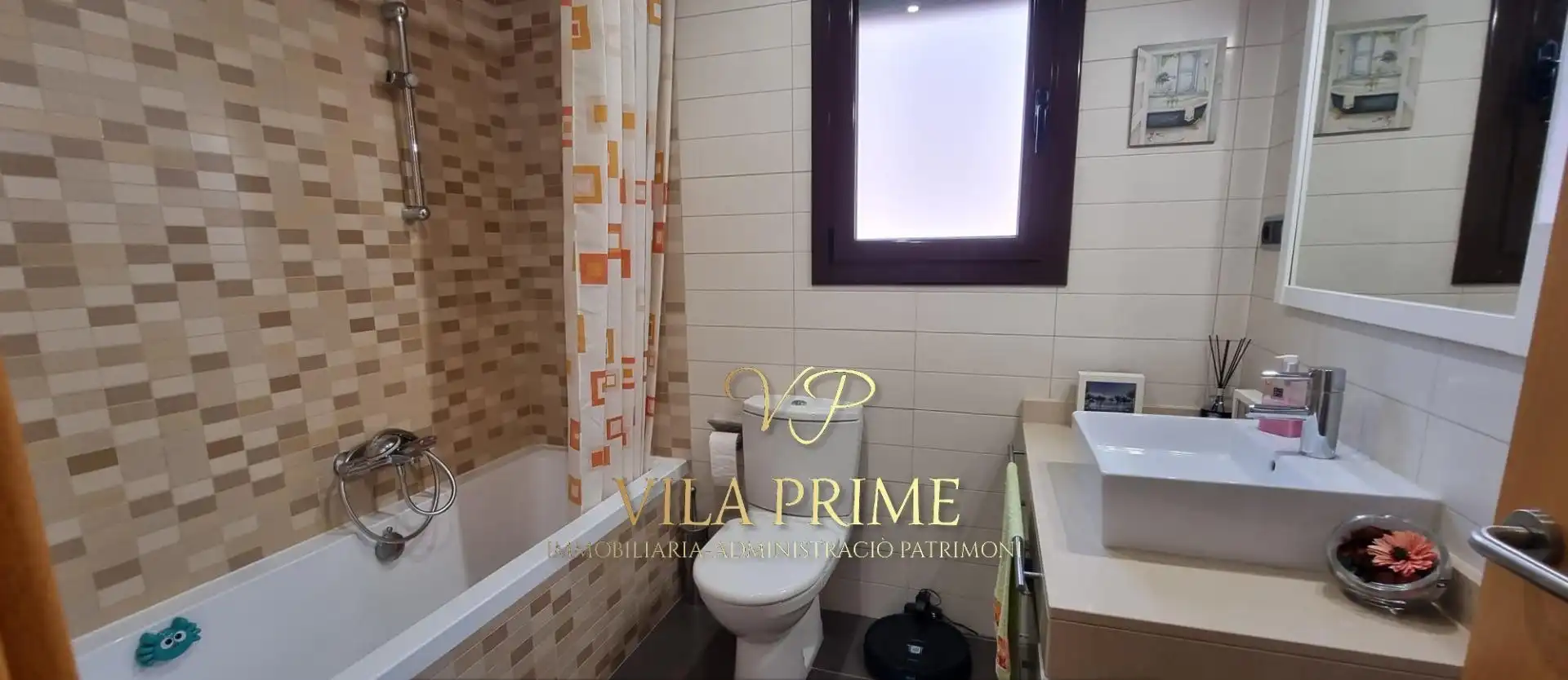 Bathroom of Detached homes for sale in Vilassar de Dalt  with Air Conditioner, Heating and Private garden