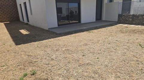 EXCLUSIVA VILLA ADOSADA DE OBRA NUEVA CON VISTAS AL MAR, imatge 2