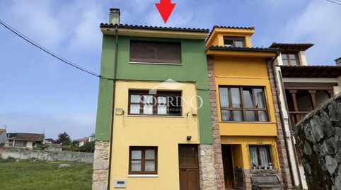 Foto 2 de Casa o chalet en venta en Calle Poo, 1, Celorio - Poó - Parres, Llanes