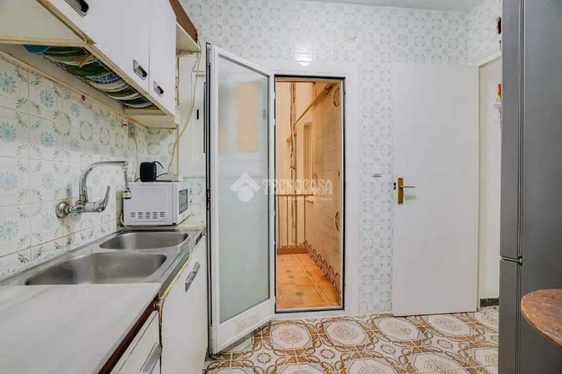 Appartamento con terrazza in vendita a Salut - Lloreda, imagen 21