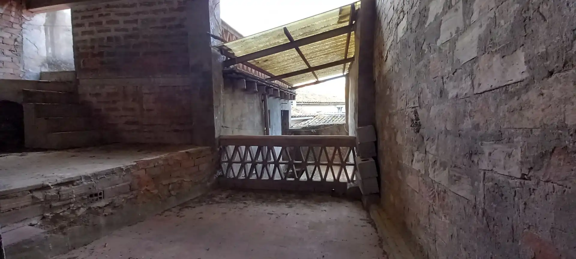 Casa o xalet en venda en Llocnou de Sant Jeroni amb Terrassa