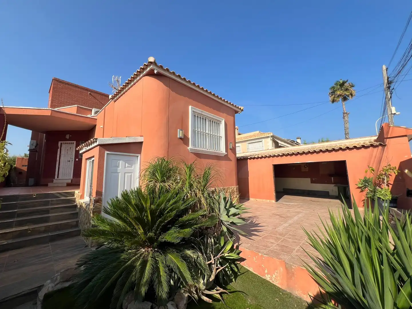 Exterior view of Houses for sale in Torrevieja  with Air Conditioner, Heating and Terrace