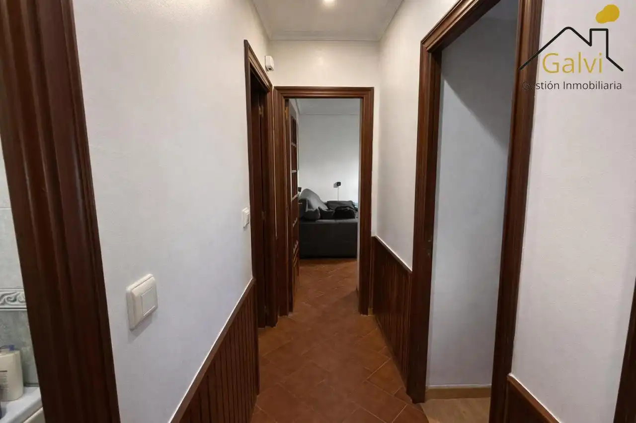 Planta baja en venta en Mugardos con Calefacción