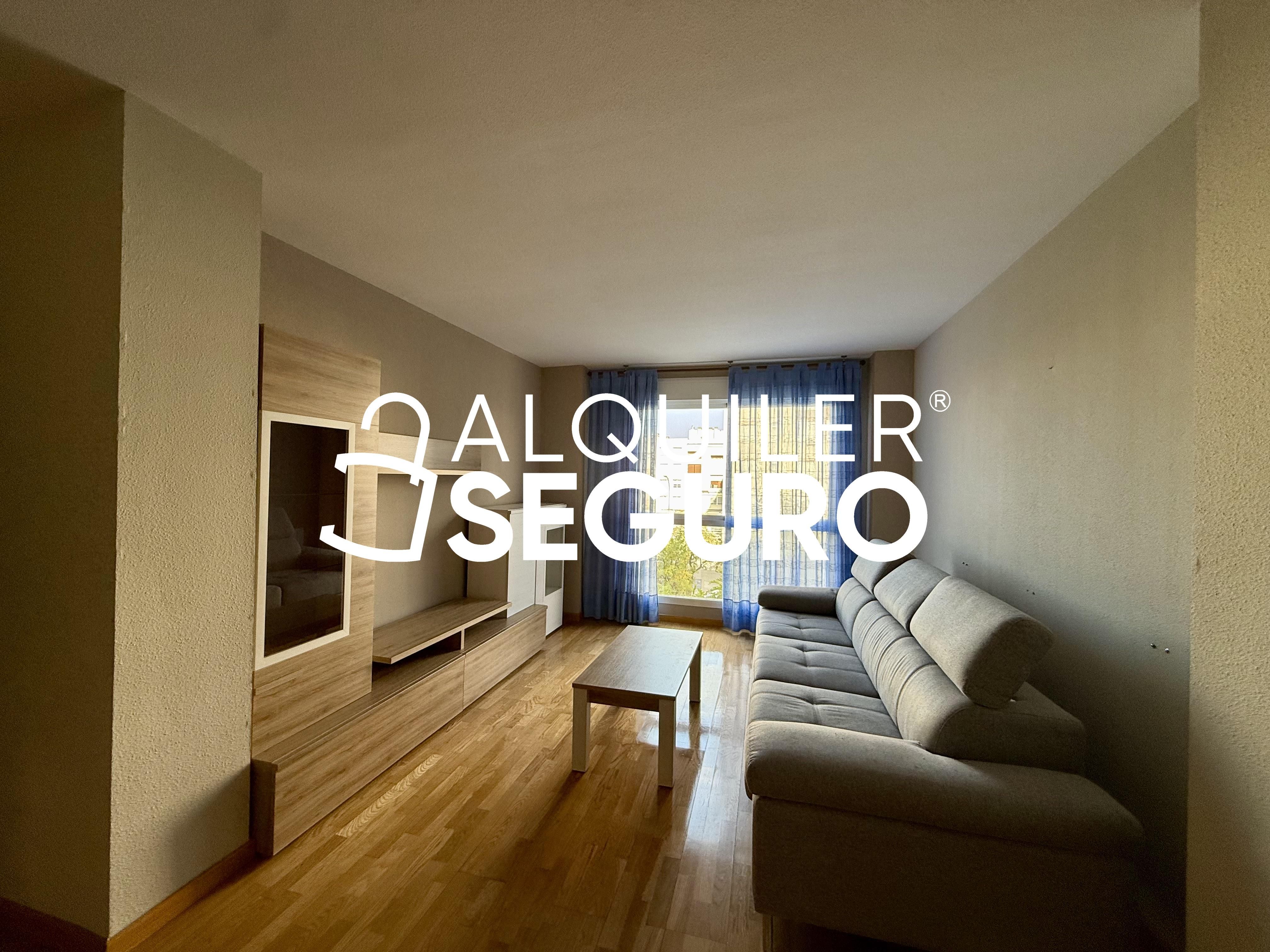 Sala de estar de Piso de alquiler en Aranjuez con Aire acondicionado, Calefacción y Amueblado