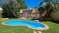 Jardí de Casa o xalet en venda en L'Eliana amb Aire condicionat, Calefacció i Jardí privat