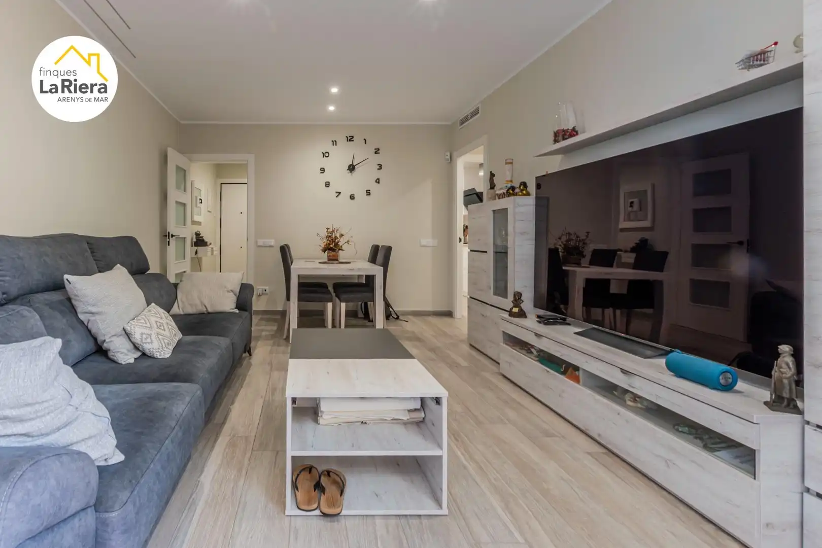 Sala de estar de Piso en venta en Arenys de Mar con Calefacción, Amueblado y Balcón