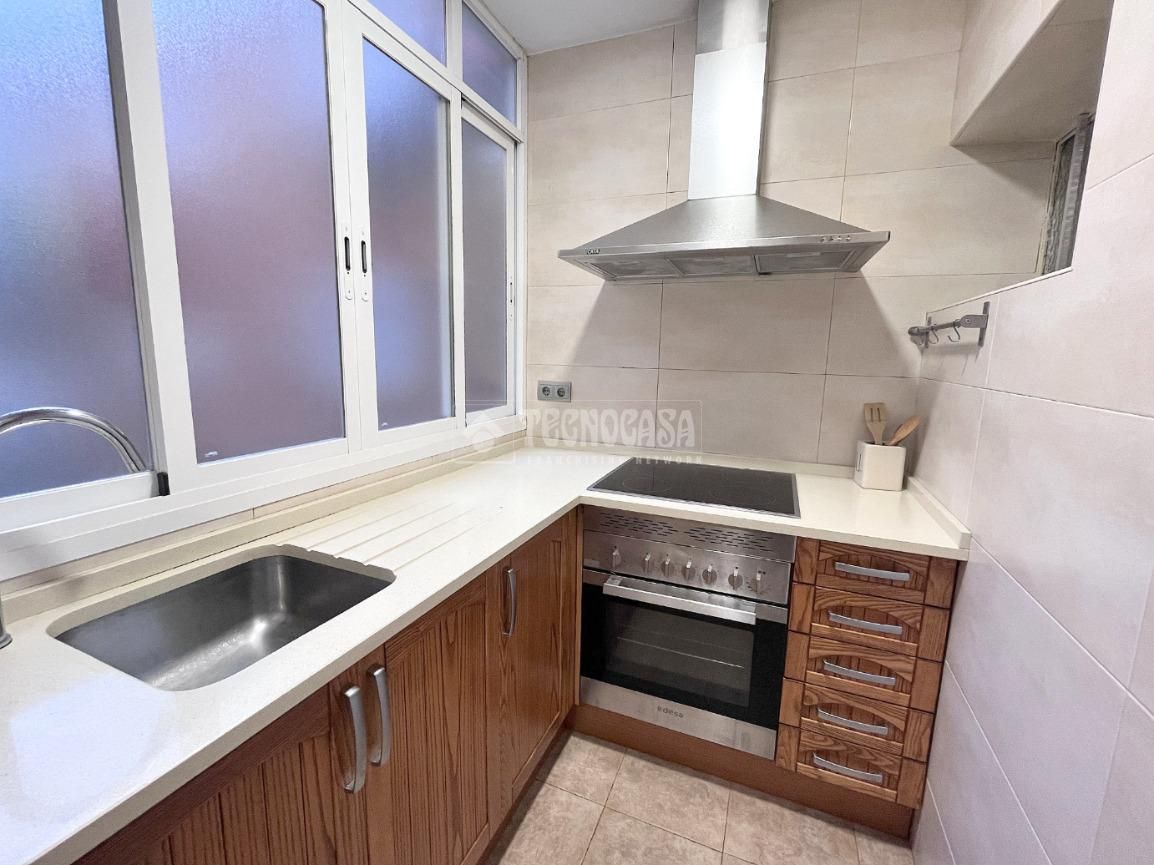 Kitchen of Flat for sale in Leganés  with Air Conditioner and Heating