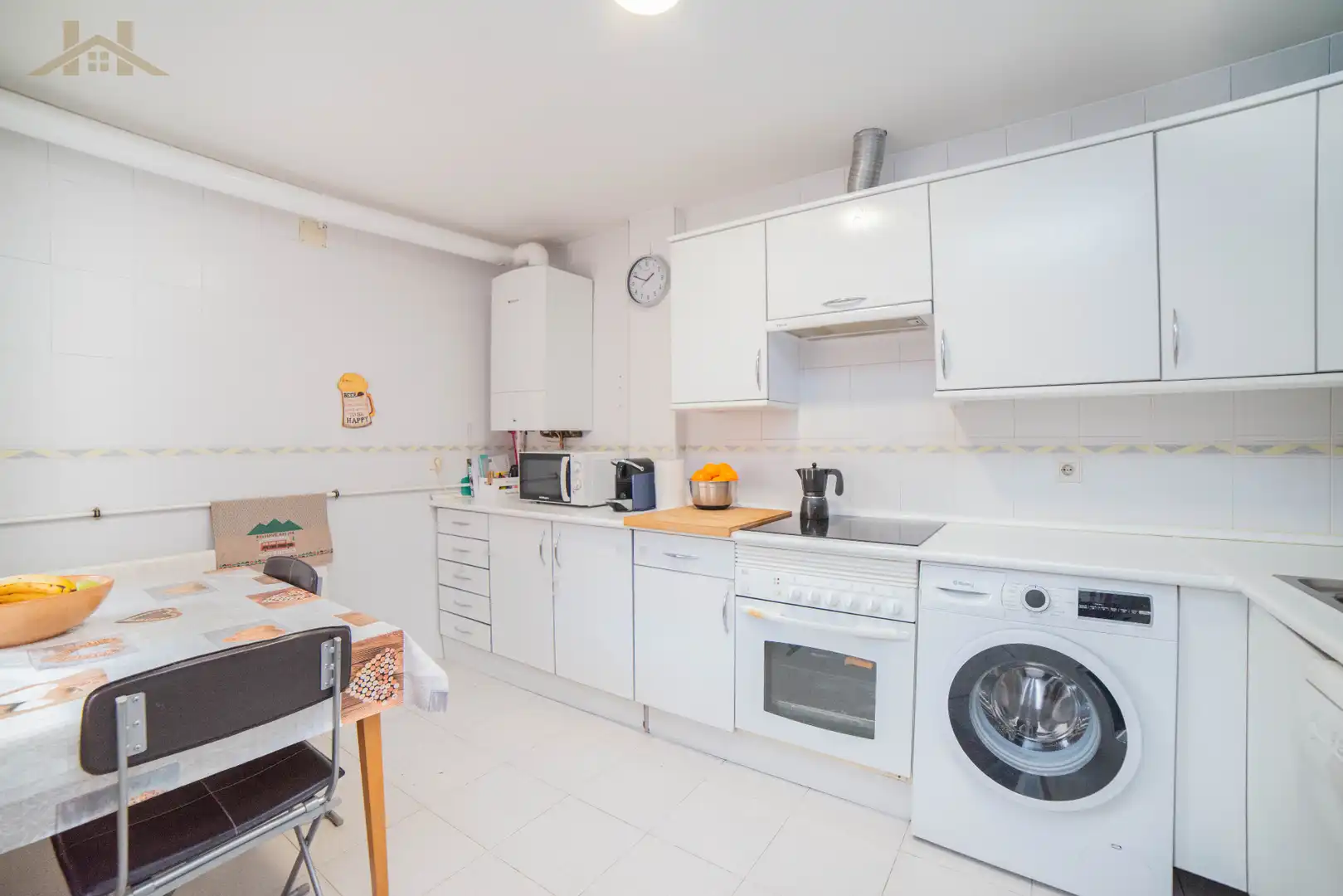 Cocina de Casa adosada en venta en Ciempozuelos con Aire acondicionado, Calefacción y Jardín privado