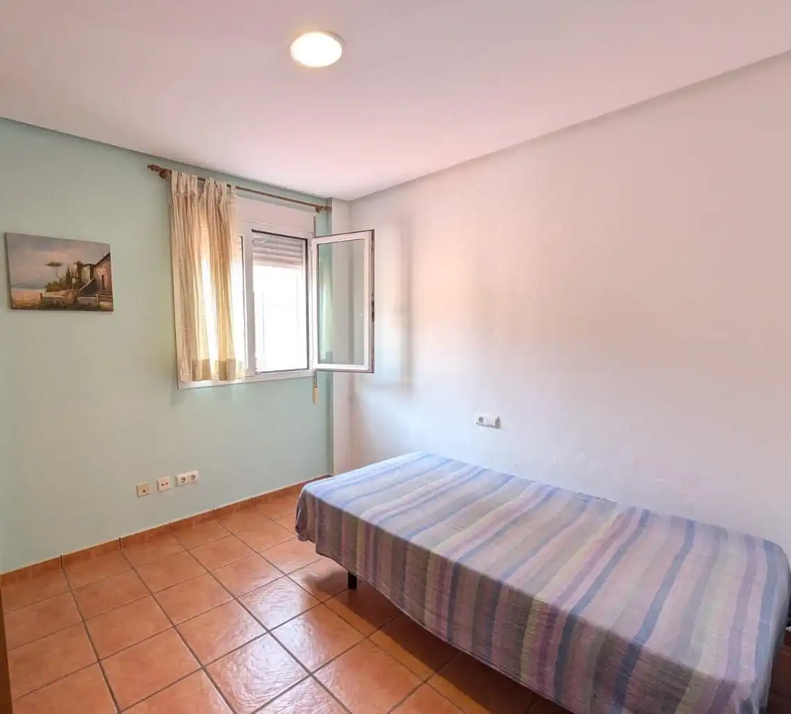 Schlafzimmer von Haus oder Chalet zum Verkauf in Gandia mit Heizung, Privatgarten und Terrasse