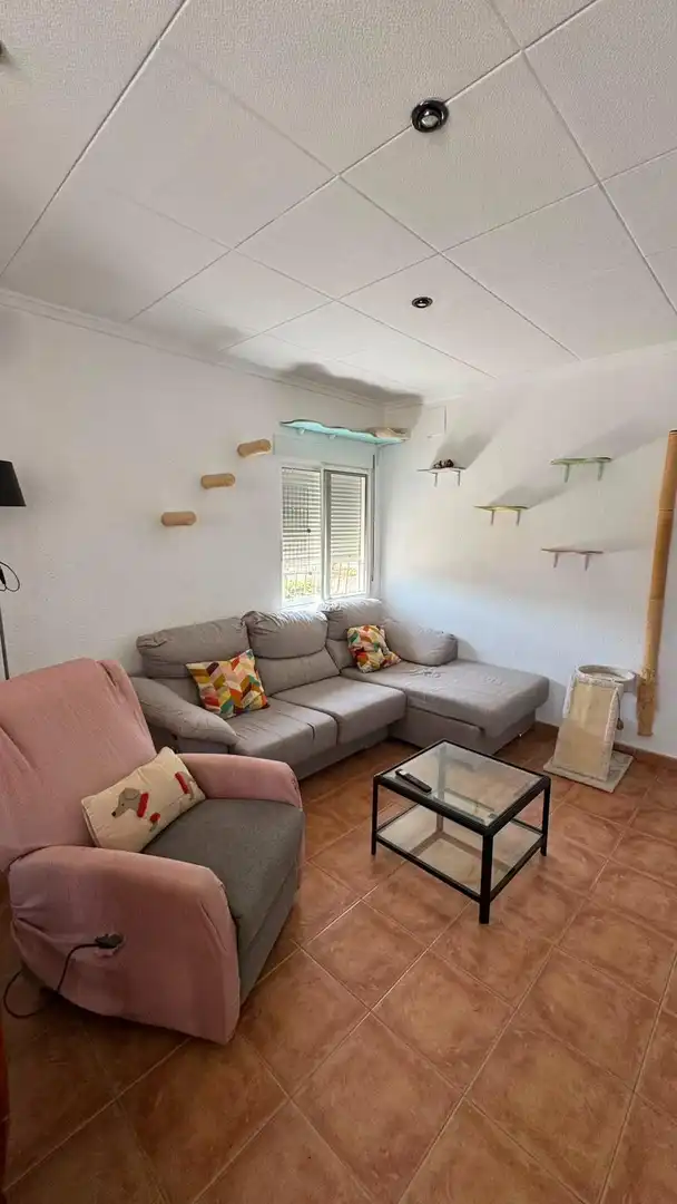 Sala d'estar de Casa adosada en venda en Torrevieja amb Aire condicionat, Calefacció i Terrassa
