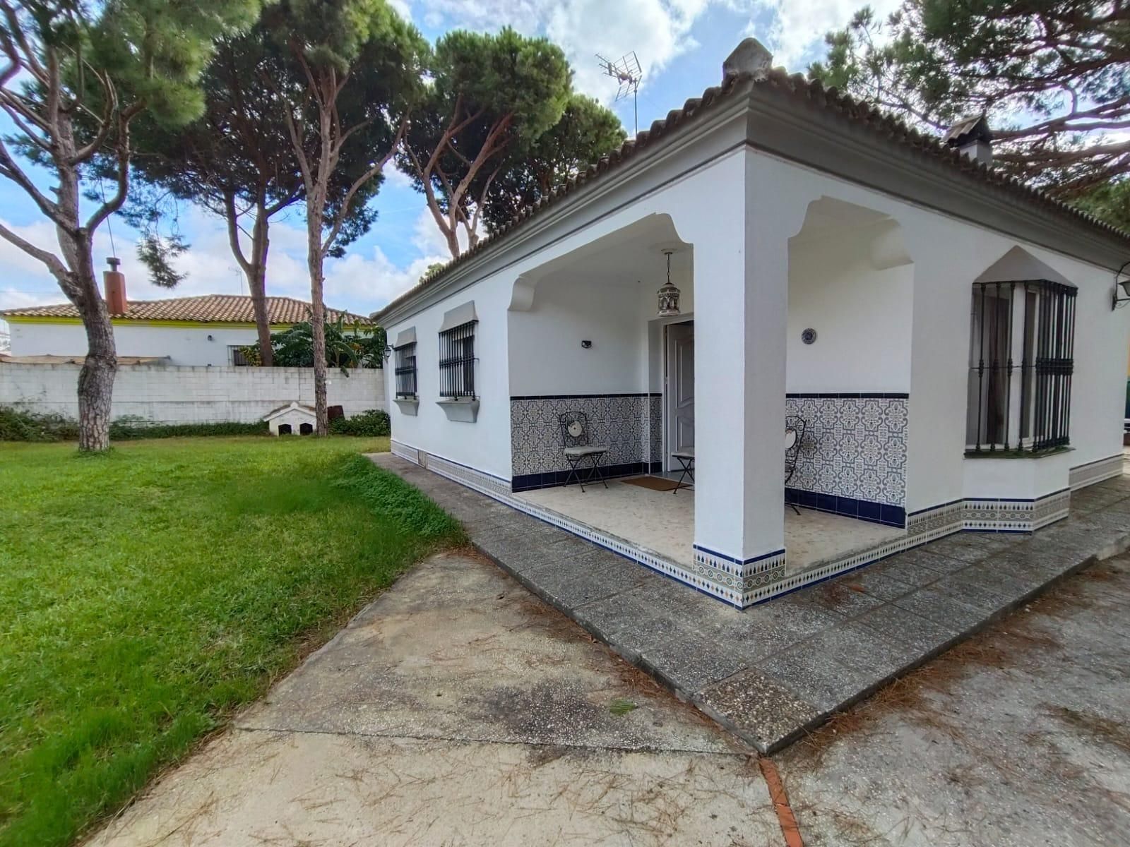 Exterior view of House or chalet for sale in Chiclana de la Frontera  with Private garden and Terrace