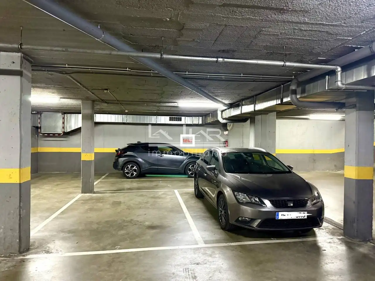 Parking de Piso en venta en Vic con Calefacción, Parquet y Terraza