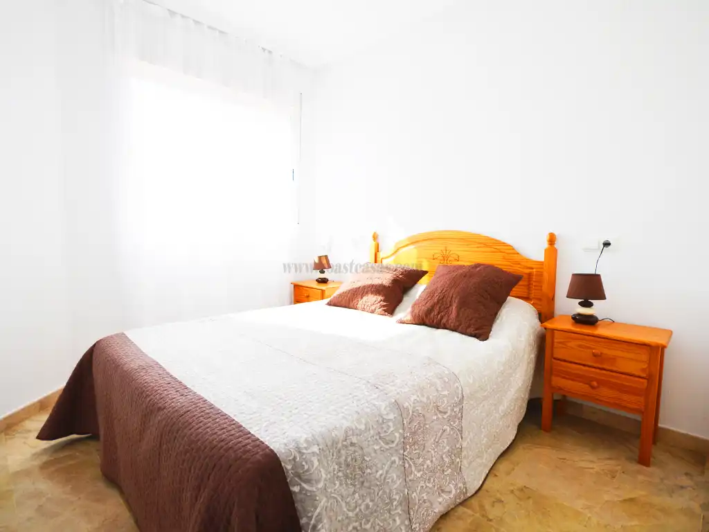 Habitación de Apartamento en venta en Orihuela con Aire acondicionado, Calefacción y Terraza