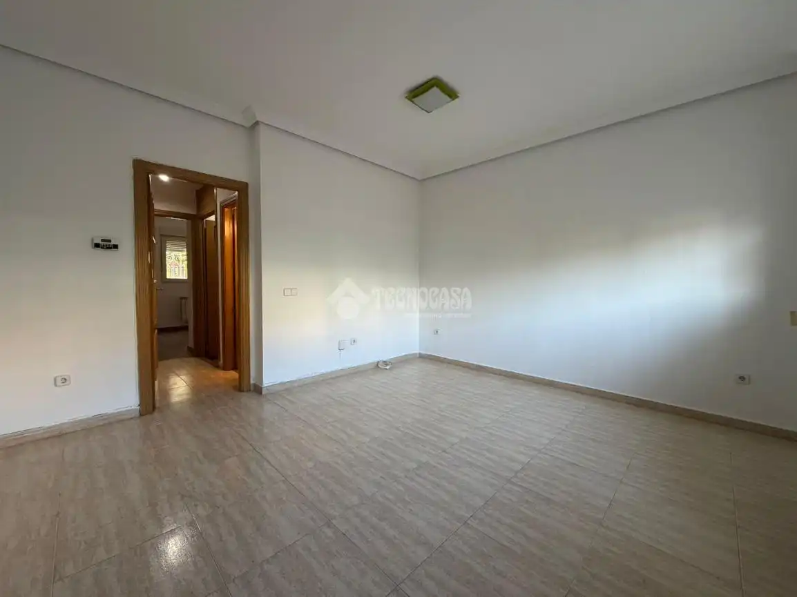 Casa adosada en venta en Av. de la Virgen de Loreto, Centro
