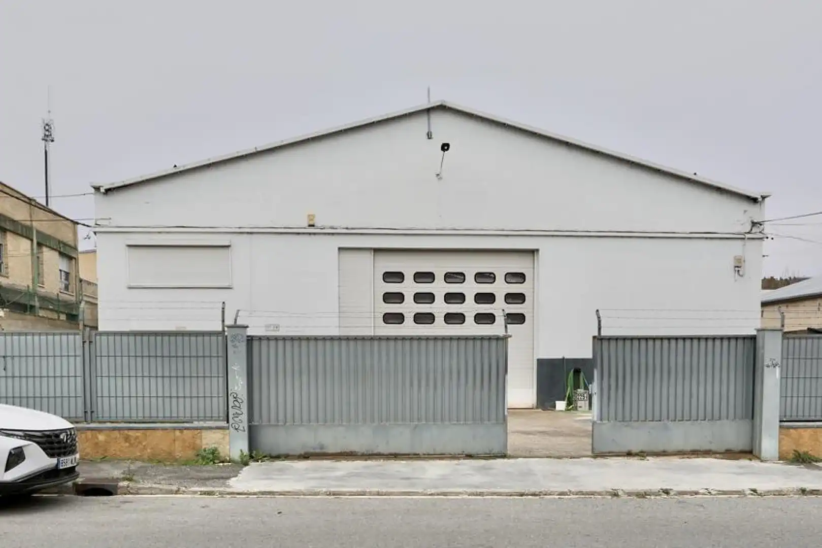 Nave industrielle à vendre à Jose Maria Iparragirre Kalea 18