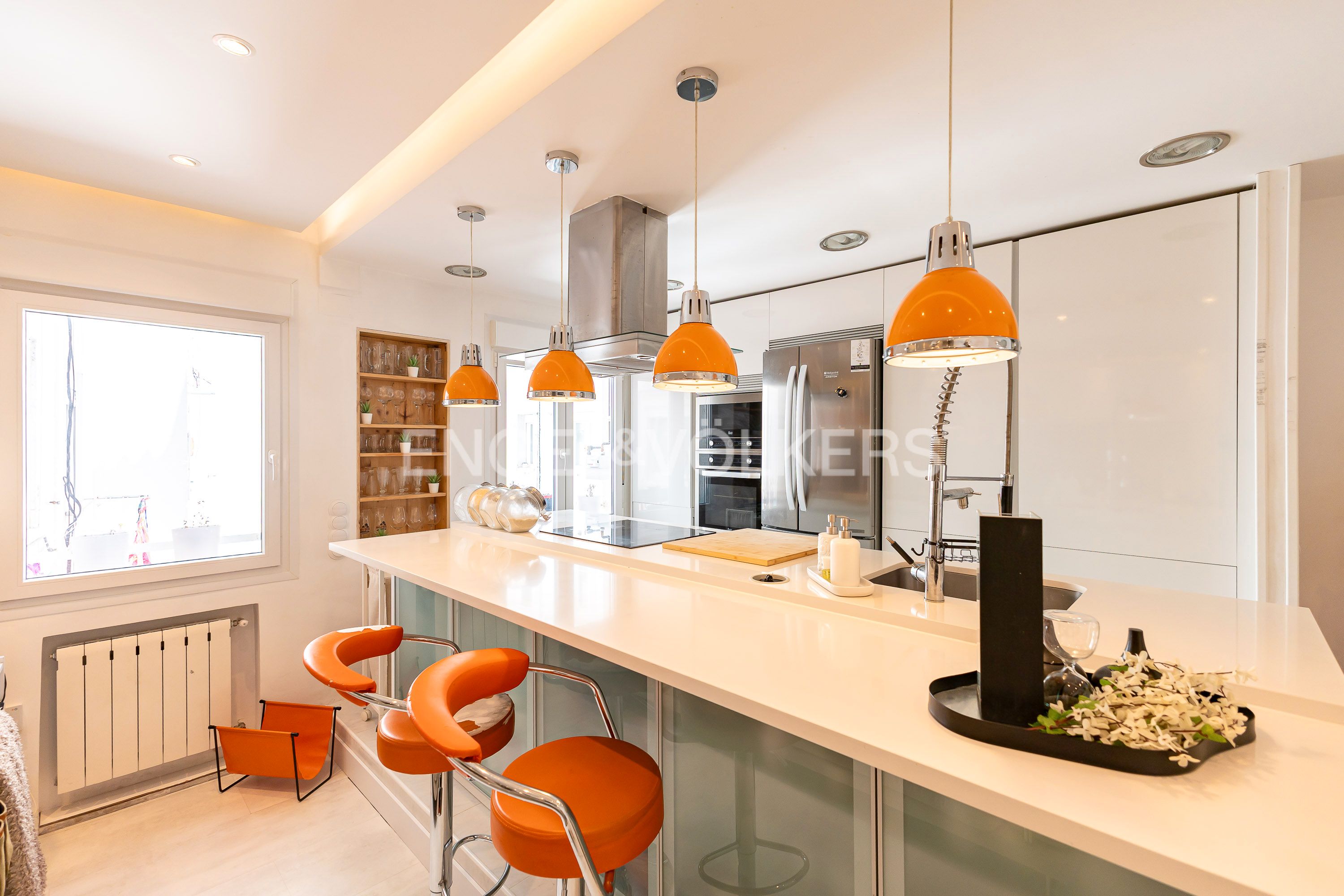 Kitchen of Apartment for sale in  Madrid Capital  with Heating