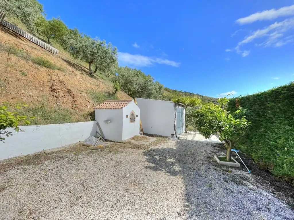 Casa rústica con piscina en venta en El Borge, imagen 35