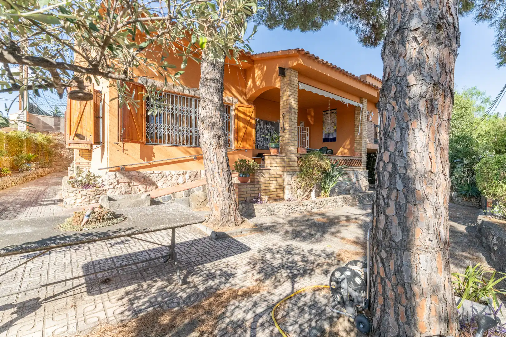 Vista exterior de Casa o xalet en venda en Les Borges del Camp amb Calefacció, Jardí privat i Terrassa
