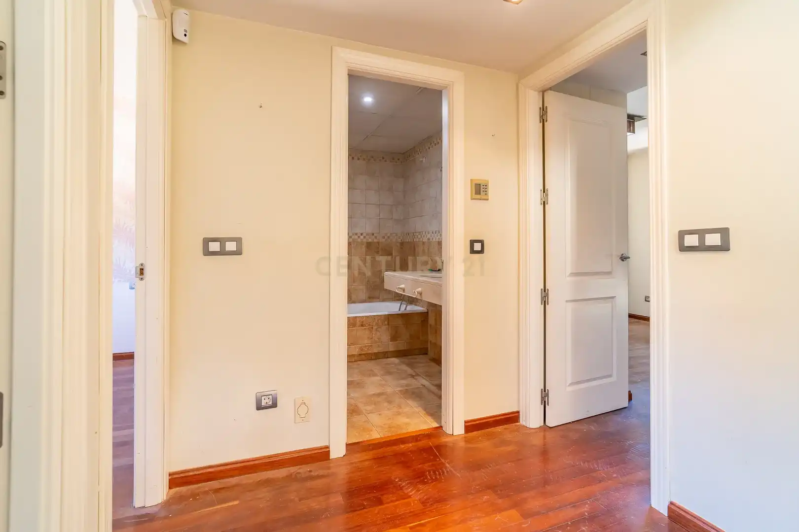 Houses for sale in Málaga  with Air Conditioner, Private garden and Storage room
