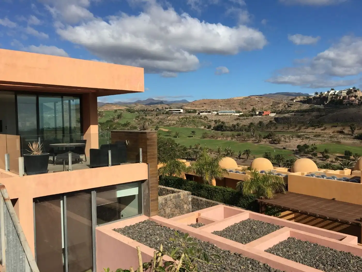 Houses for sale in Salobre Golf