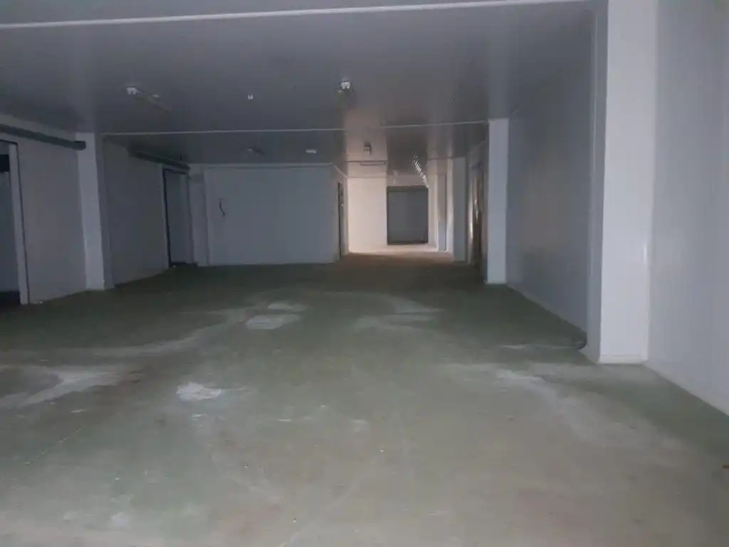 Nave industrial en venta en Cala