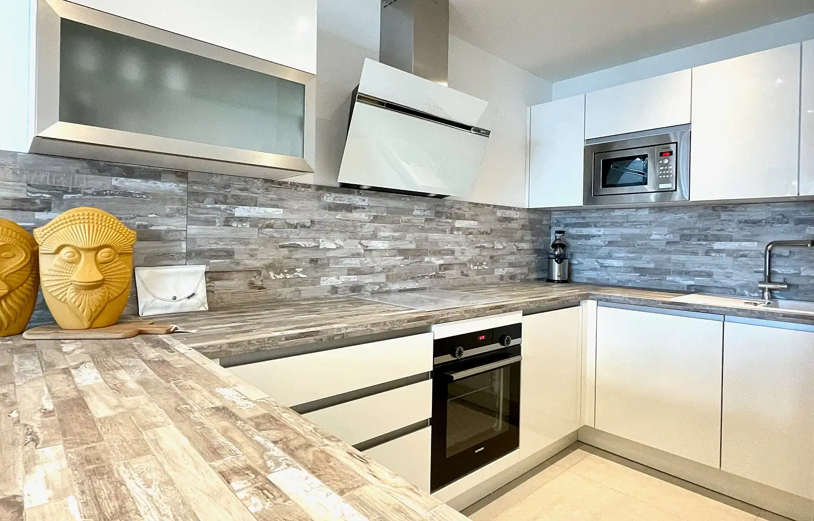 Penthouse with terrace for sale in Benalmádena pueblo, imagen 7